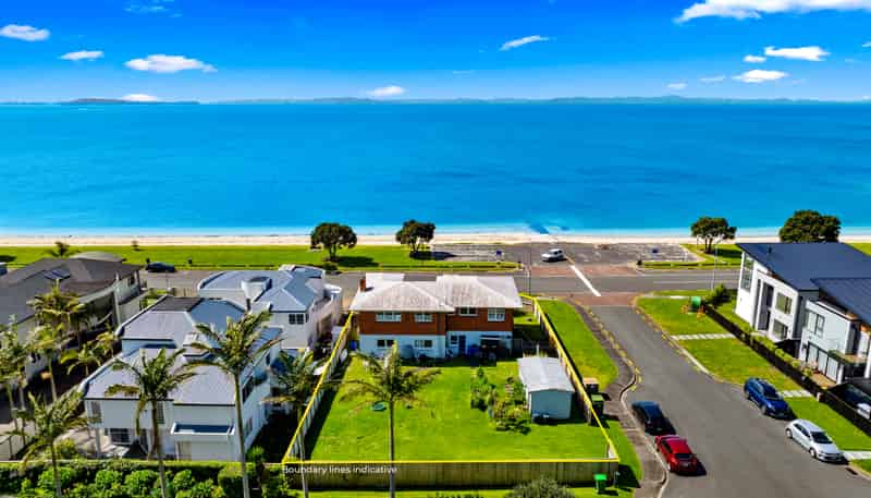 57 The Esplanade, Eastern Beach