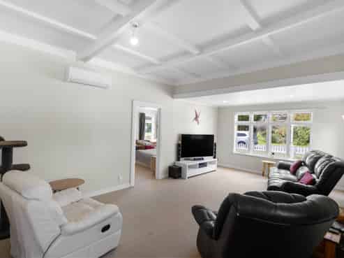 13 Wood Street, Mangawhai Heads