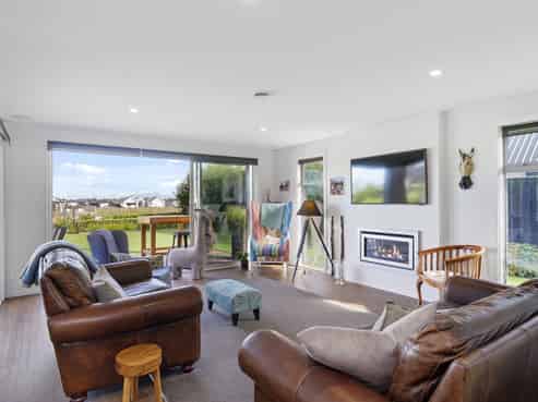 13 Waterton Point, Huntingdon