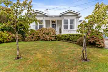19 Cooper Street, Karori