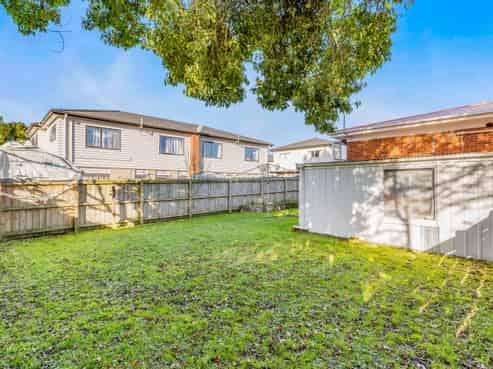 2/6A Claymore Street, Manurewa