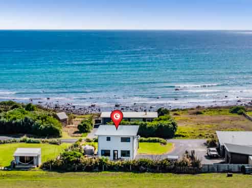 299 Tai Road, Opunake
