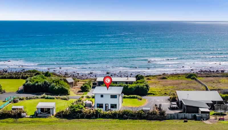 299 Tai Road, Opunake