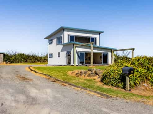 299 Tai Road, Opunake