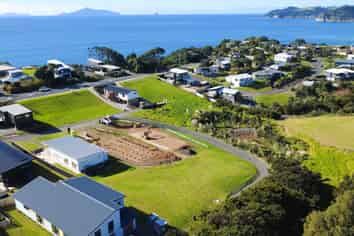 9 Galaxy Lane, Langs Beach