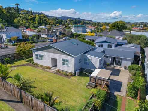108 Clarence Street, Thames