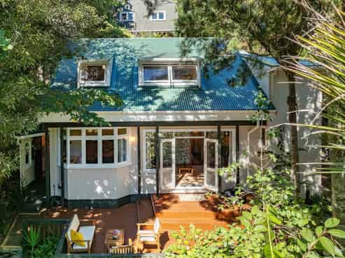 36 Paturoa Road, Titirangi