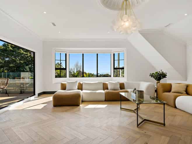 15  Fern Glen Road South, Saint Heliers