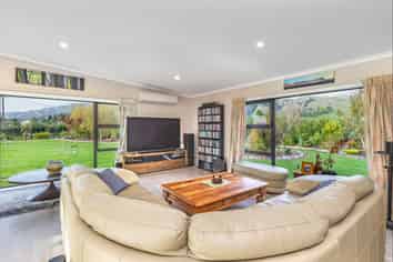 134 Gladstone Road, Levin