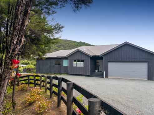 281 J Tolhopf Road, Puhoi