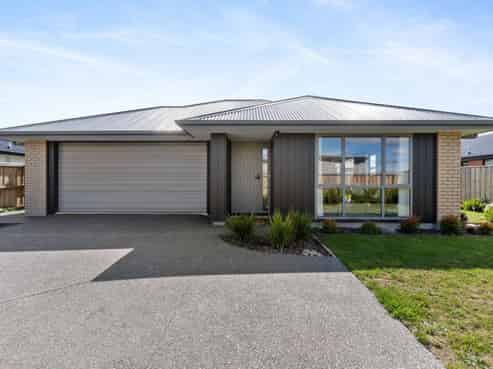 26 Gemstone Place, Rolleston