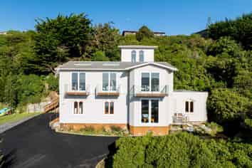 142 Ravenswood Road, Saint Clair