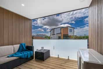 4/25 Griffen Park Road, Mount Roskill