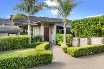 14 Regis Lane, Flat Bush