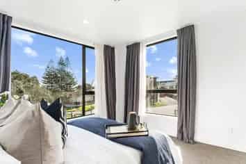 98 Walker Road, Point Chevalier