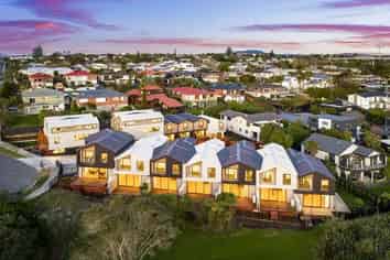 98 Walker Road, Point Chevalier