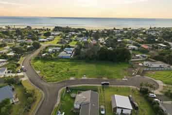 9 Albatross Alley, Ahipara