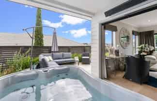 31 Discovery Drive, Gulf Harbour