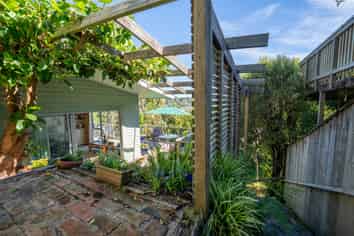 80 Mount Street, Nelson South