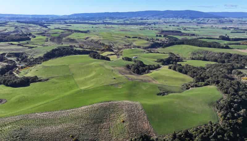 725 Grove Burn Road, Tuatapere
