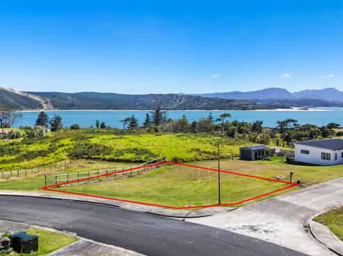 29 Opononi Heights Drive, Opononi