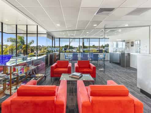 Great deal on this stunning Albany office