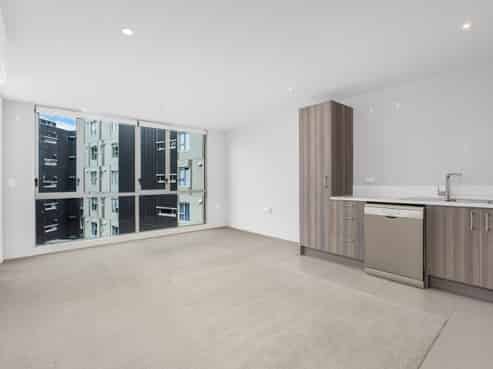407/1 Rose Garden Lane, Albany