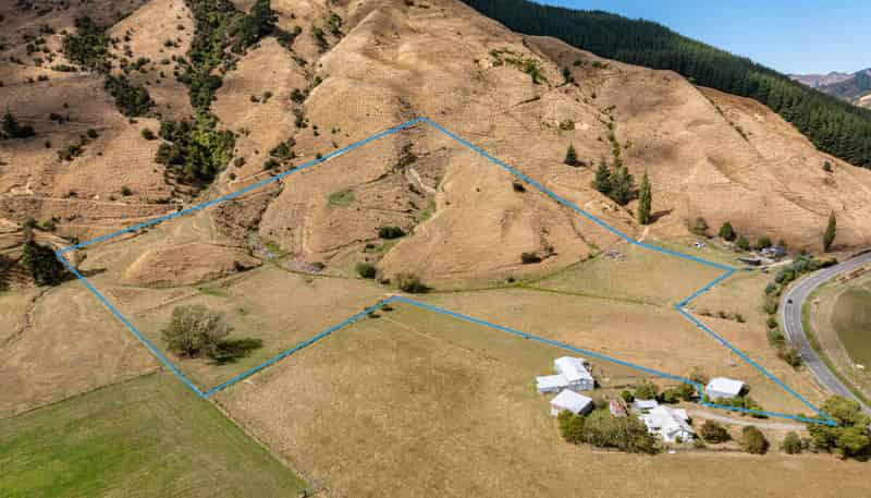 3346 State Highway 6, Okaramio
