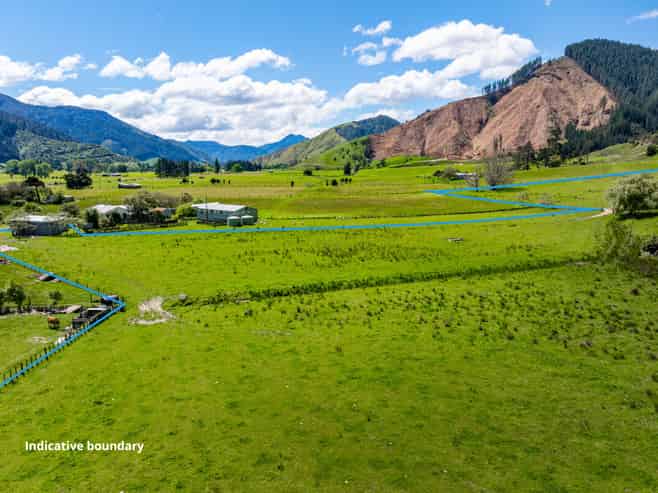 3346 State Highway 6, Okaramio