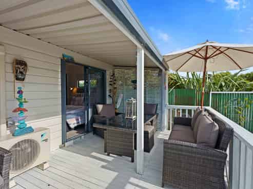 90/20 Tasman Road, Otaki Beach