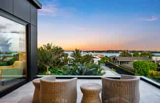298A Riddell Road, Glendowie