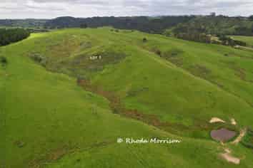  Golden Stairs Rd, Maungaturoto