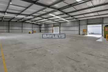 Conventional industrial – vacant possession