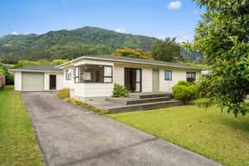 15A East Avenue, Te Aroha