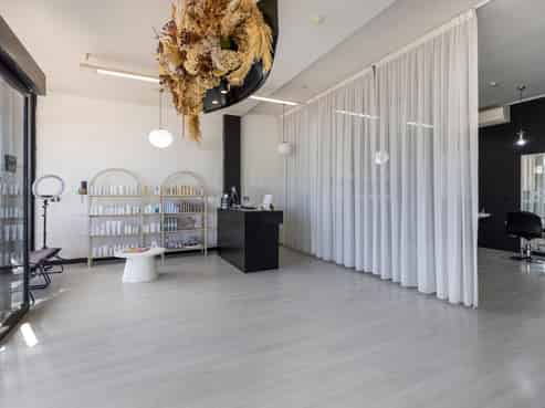 Affordable Commercial Investment: Land & Buildings