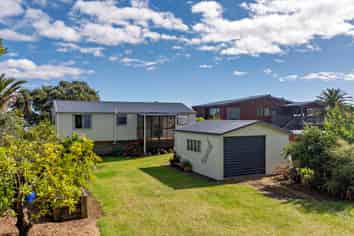 8362 State Highway 35, Waihau Bay
