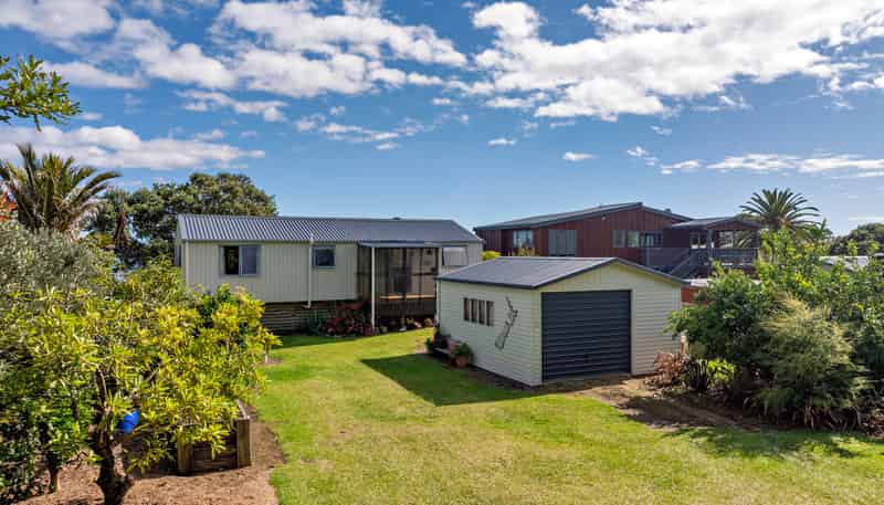 8362 State Highway 35, Waihau Bay