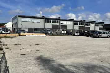 500sqm yard for Lease