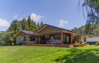 3 Aldermen Lane, Tairua