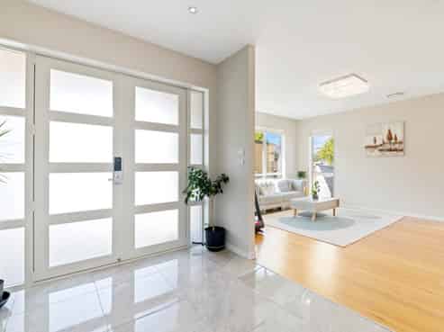 42  Travis View Drive, Albany