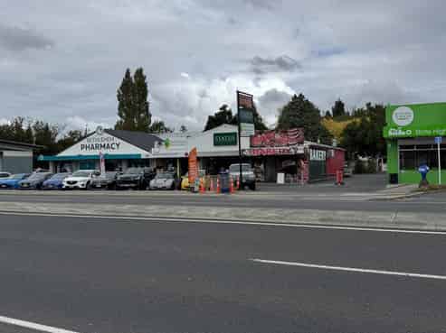 Stellar State Highway Retail - available 16 Aug!