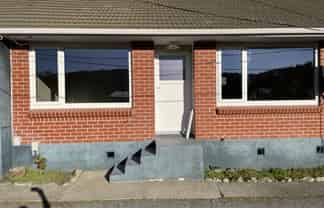 2/35 Dunns Street, Silverstream