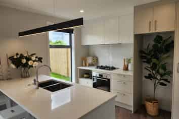 58 Scenic Rise, Rototuna North