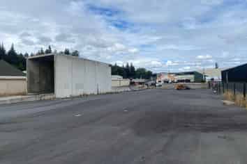 Substantial Yard with Truckwash Facility