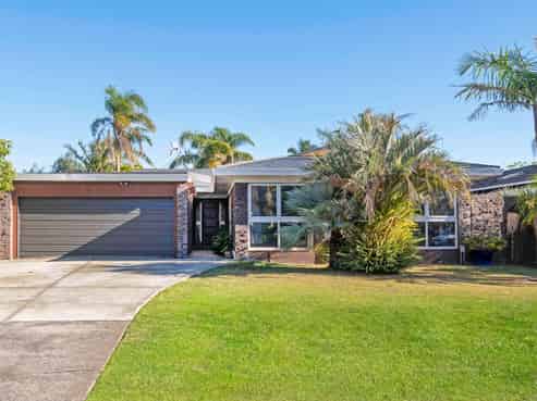 10 Indus Place, Half Moon Bay