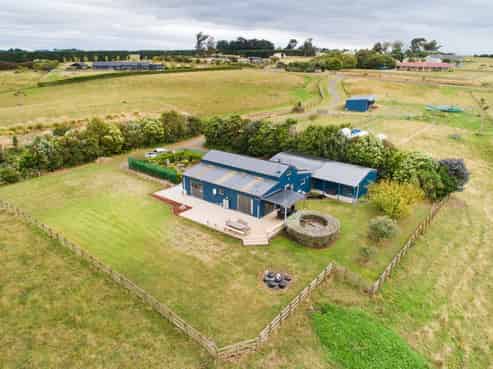 21 Sutherland Road, Sanson