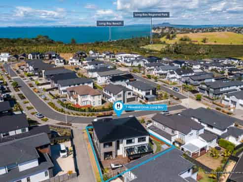 7 Headsail Drive, Long Bay