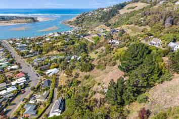1 Red Rock Lane, Moncks Bay