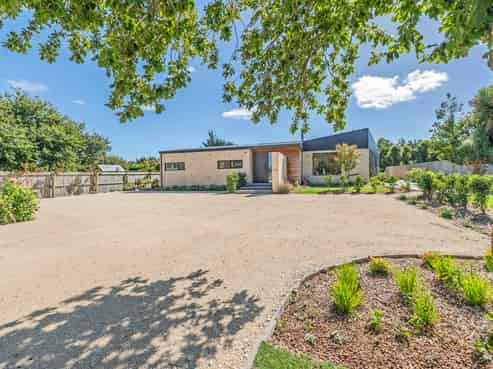12 Stott Drive, Darfield