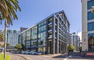 8 Mahuhu - Effortless Connections